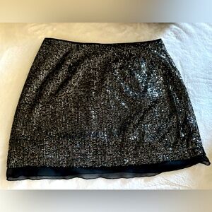 Jennifer Lopez, Skirt Size 6, Black and Silver